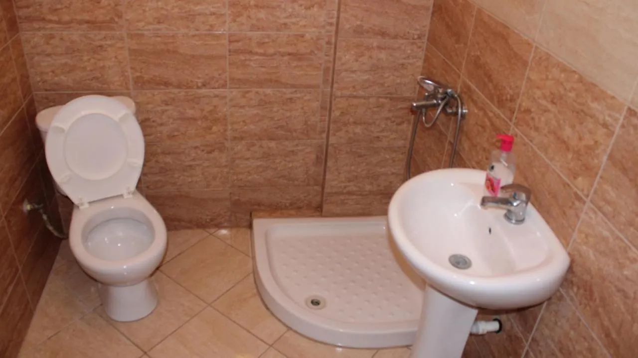 Deni'S Family Apartment In New Blvd Tirana